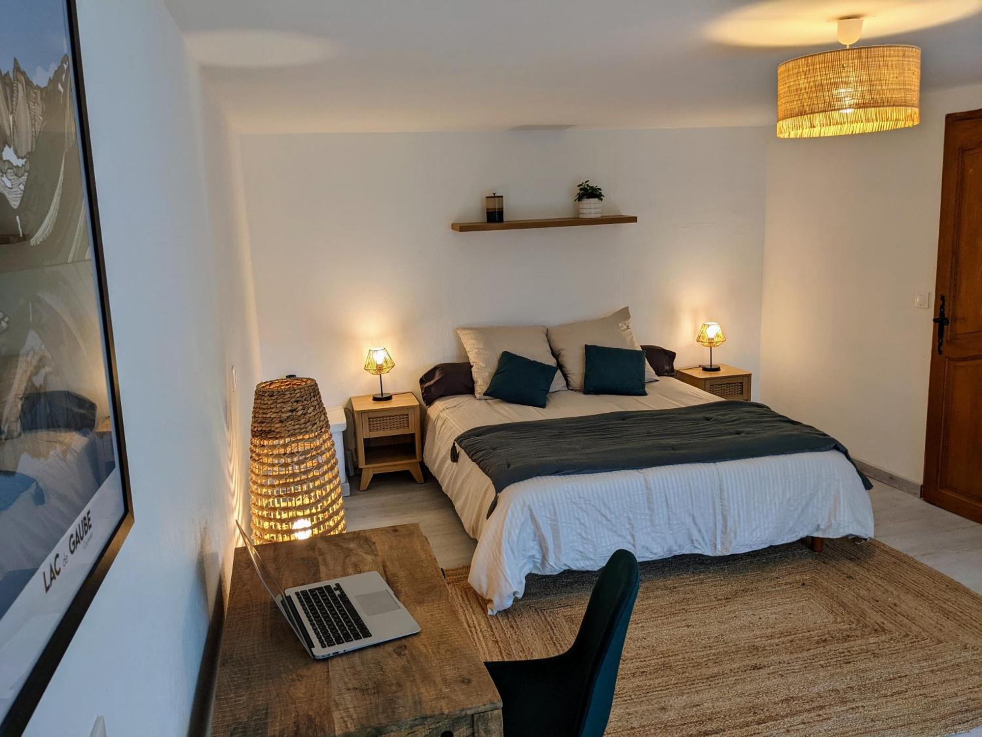 La Bigourdane Grand Gite Confortable & Spa カンパン エクステリア 写真